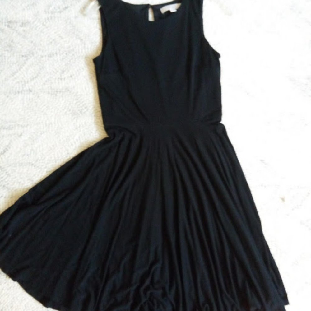 Sleeveless Black Dress